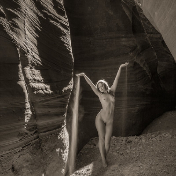 NUDE LAKE POWELL ANASTASIA