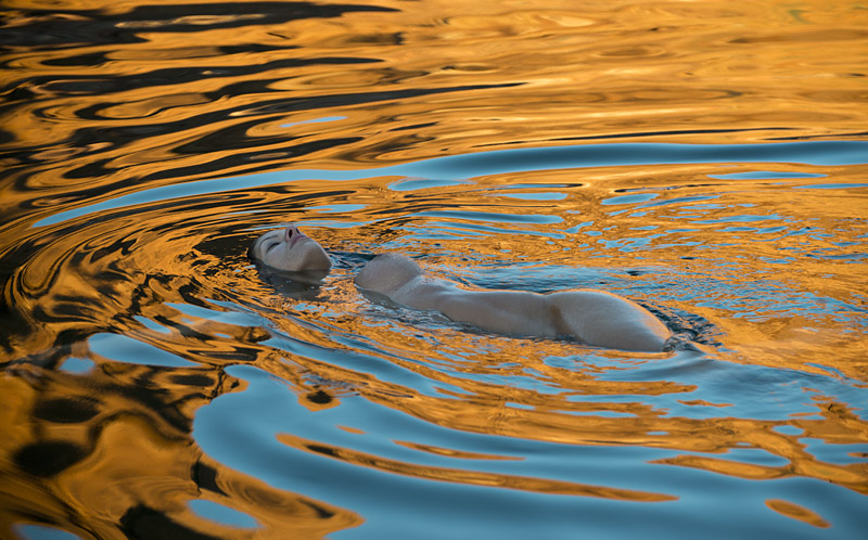 Submergence Lake Powell Nude